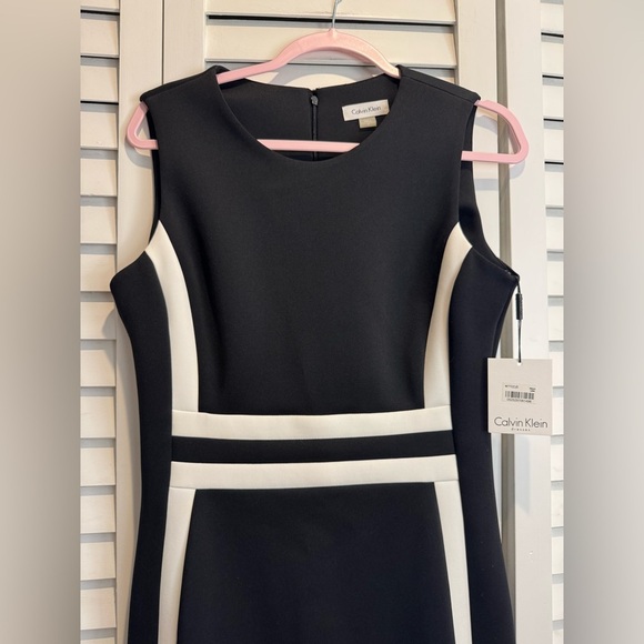 NWT Calvin Klein Women’s Colorblock Scuba Sheath Dress in Black & White Size 10 - Picture 3 of 7